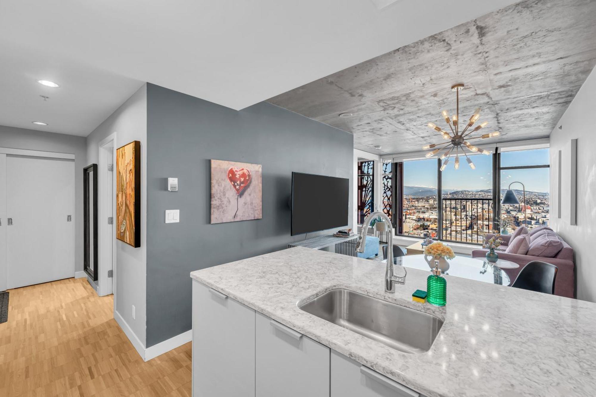 Water Views, 40Th Floor Sub-Penthouse! Entire Condo In The Heart Of Vancouver City Centre Ngoại thất bức ảnh